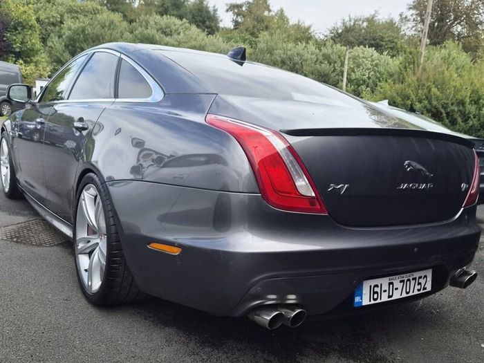 Jaguar XJ 2016