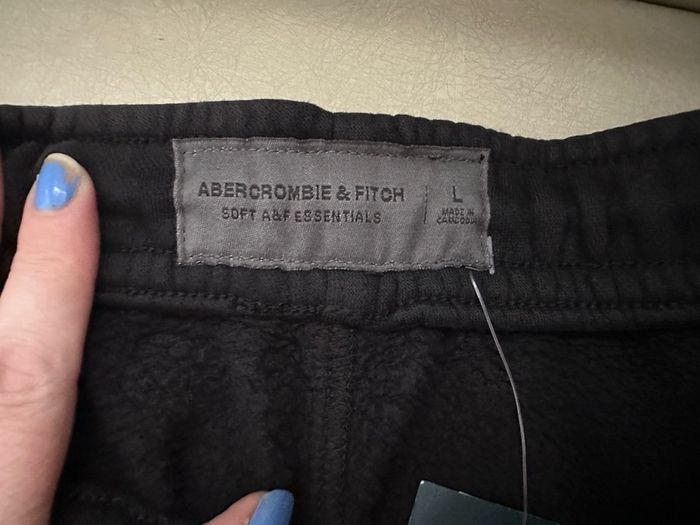 Men's Abercrombie shorts - sz L