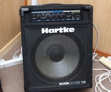Hartke Kickback 1200 15" bass combo
