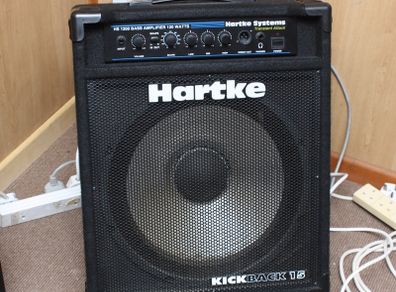 Hartke Kickback 1200 15" bass combo