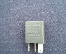 Air con 4-pin micro relay (micro relay) from HOFFER Products with the catalog number 7232001. [1, 2]