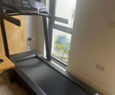 Treadmill 18 km/h T900D, with Decathlon Warranty