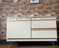 sideboard