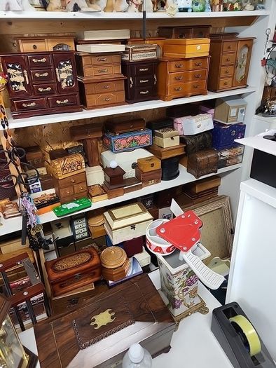 Trinket box