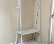 Clothes rail