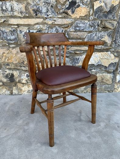 Edwardian Oak Captains Chair.