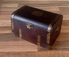 1930s Tallent London Swiss Music/Jewellery Box