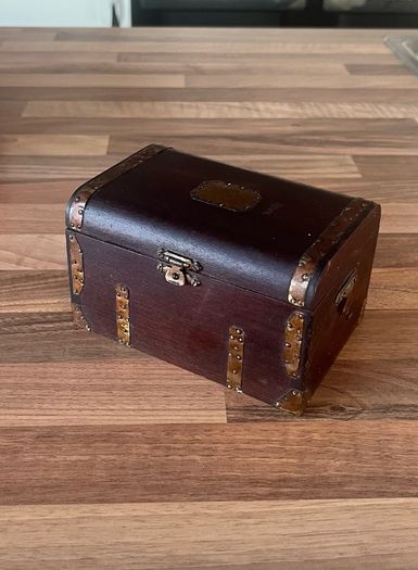 1930s Tallent London Swiss Music/Jewellery Box