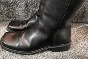 Black boots Uk7 (EU40)