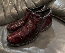 Riker Ankle Shoe Boots Patent Deep Burgundy Women's UK 7.5
