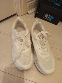 sneakers 38, washed, new, used a few times only