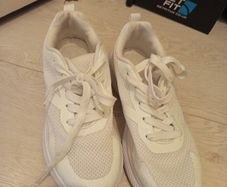 sneakers 38, washed, new, used a few times only