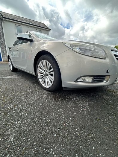 2011 Opel Insignia