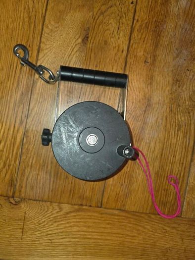 Custom divers 70m ratchet reel.