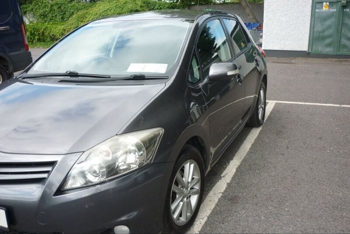 Toyota Auris 2011