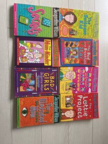 8 Jacqueline Wilson books