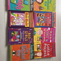 8 Jacqueline Wilson books