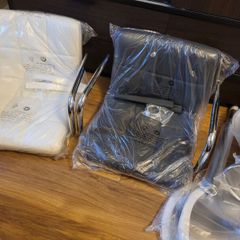 2X New bar stools black&White