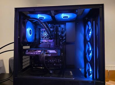 BRAND NEW Intel Ultra 5 Gaming PC RTX 5060 Ti  Ready to Play