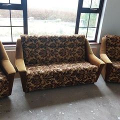 3 piece floral living room suite