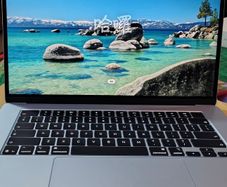 MacBook