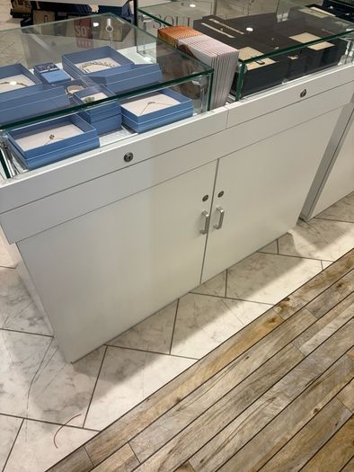 shop fittings