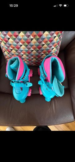kids roller skates
