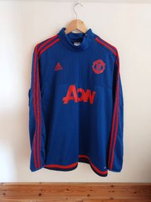 manchester united jumper