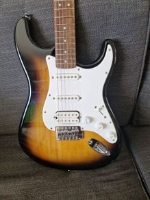 squier strat