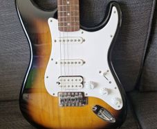 squier strat
