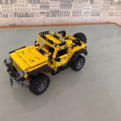 Lego Technic Jeep Wrangler 42122