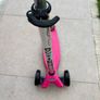 MICRO  Maxi Scooter Image 2