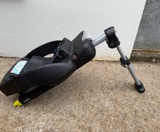 maxi cosi easi fix base