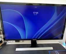 Samsung 28" 4K UHD Monitor + FREE High-Speed Extras Bundle (4K HDMI Cables & UNITEK USB 3.0 Hub)