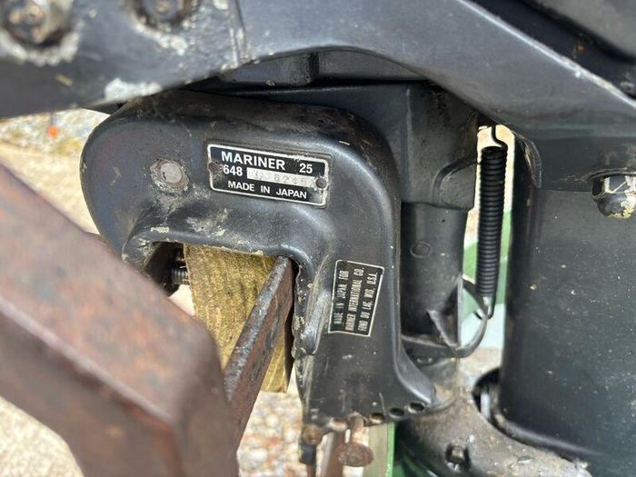 Mariner 25 hp 2 Stroke outboard