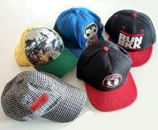 Caps
