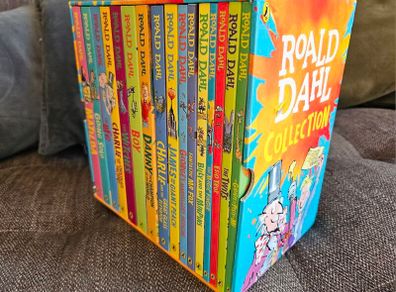 Roald Dahl 16-Book Collection Box Set - Excellent Condition