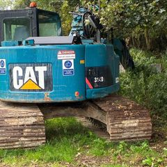 Cat digger