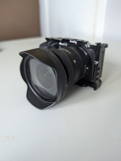 Sony ZV-E10 with Sigma 10-18 mm wide angle lens