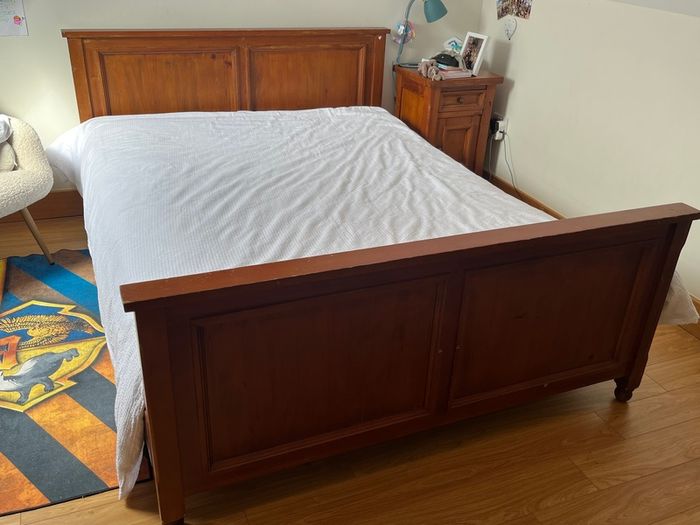 king size bed and Furniture