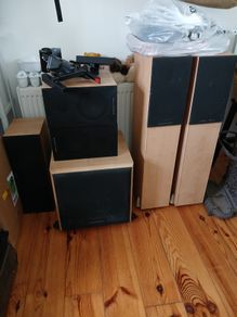 Mordaunt-short speakers