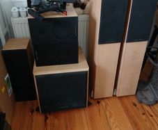 Mordaunt-short speakers