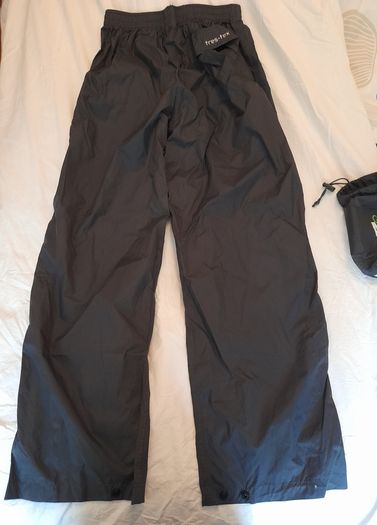 Tresspass Quickpac rain trousers Size S