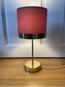 Bedside lamp - Gold with pink shade