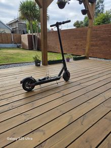 Electric scooter