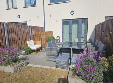 Garden rattan table with chairs