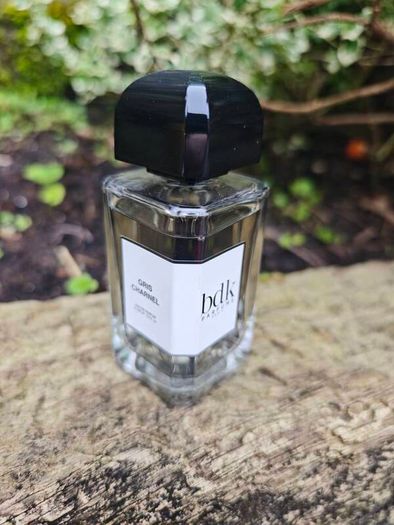 Gris Charnel EDP