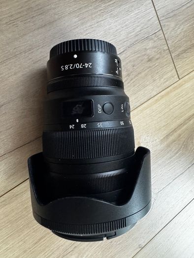 Nikon z 24-70 mm f2-8s