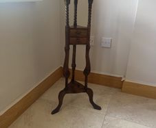 lamp stand
