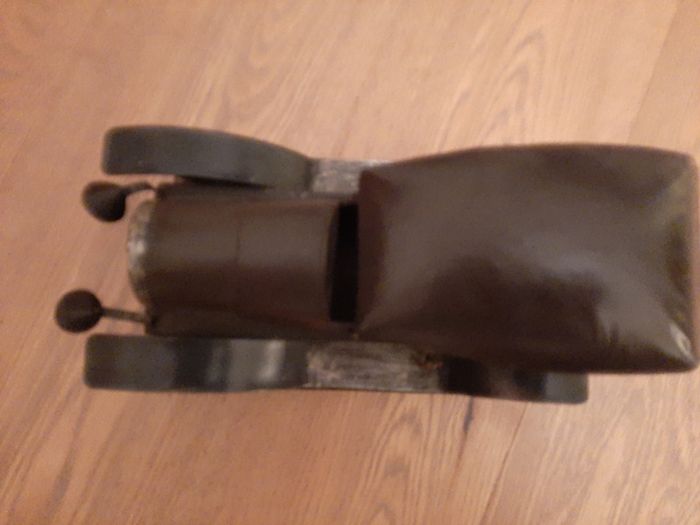 Car Ornament - Length 25cm